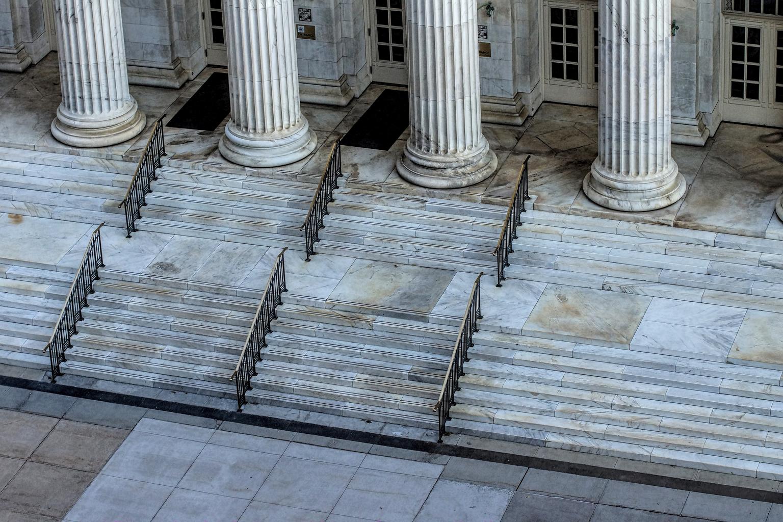 Courthouse steps image